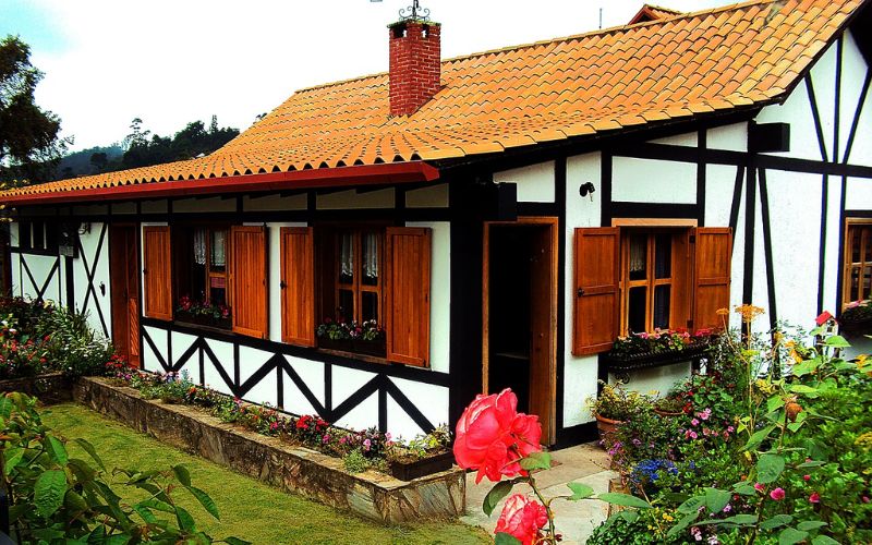 Lee más sobre el artículo Mantenimiento del jardín durante las estaciones: Preparación y cuidados