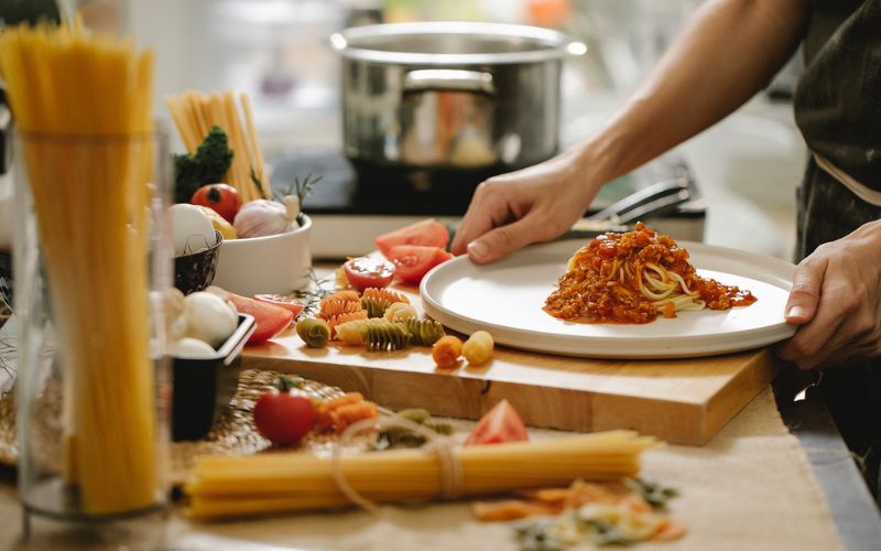 Lee más sobre el artículo ¿Qué tipos de materiales hay para una encimera en la cocina?